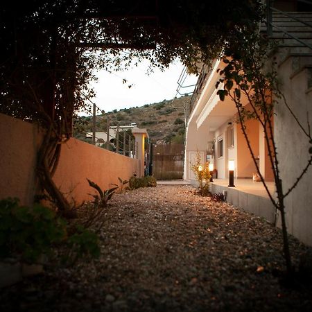 House On The Beach Salamis Bagian luar foto