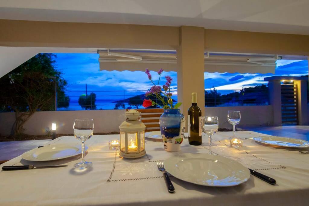 House On The Beach Salamis Bagian luar foto